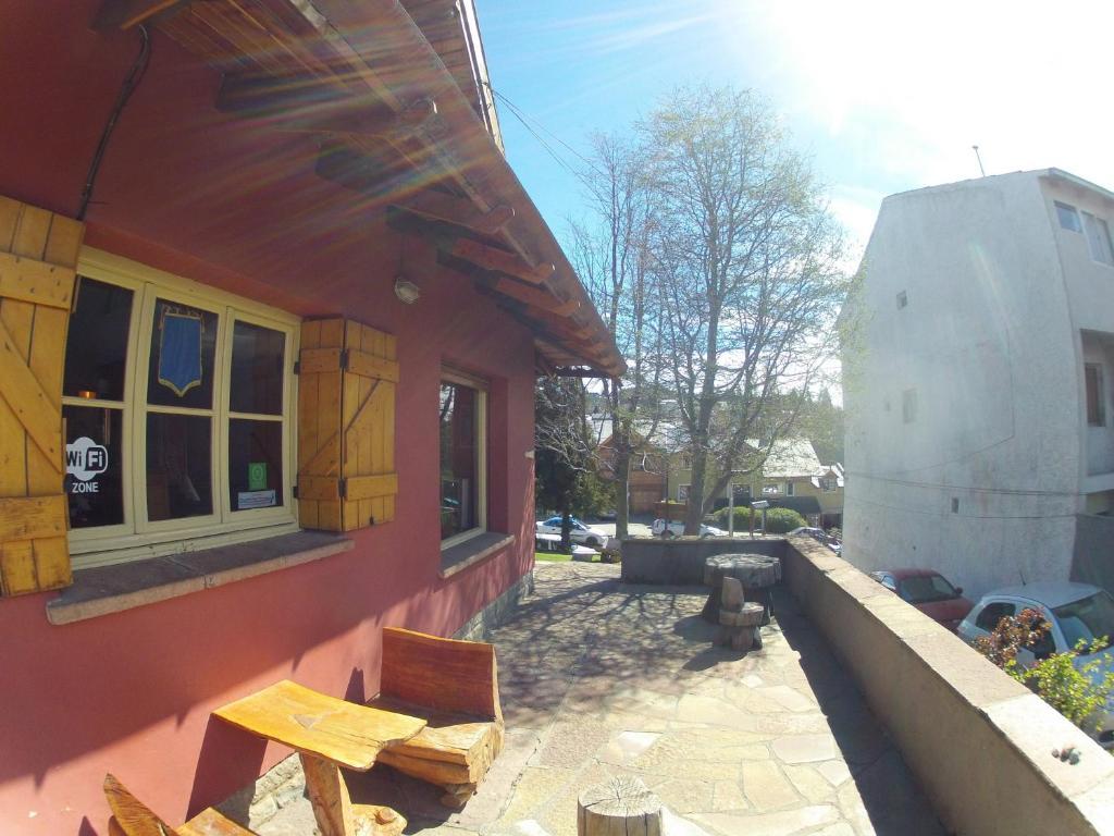 Hostel Achalay San Carlos de Bariloche Exterior photo